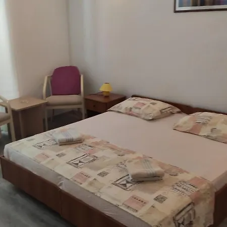 Apartment Ivo Makarska